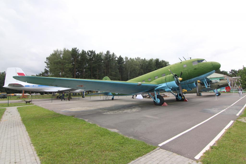 Lisunov Li-2 56 Sovjet Air Force