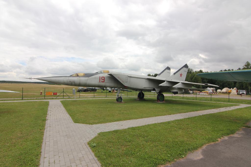 Mikoyan Gurevich MiG-25PU 19 Sovjet Air Force