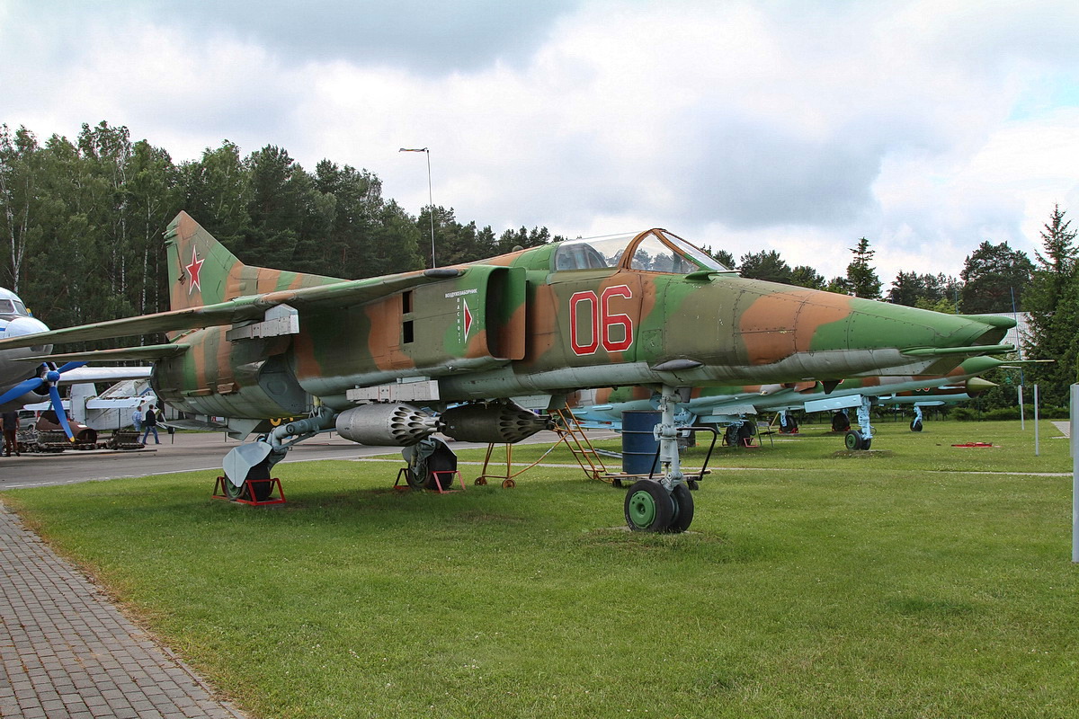 Mikoyan Gurevich MiG-27K 06 Sovjet Air Force