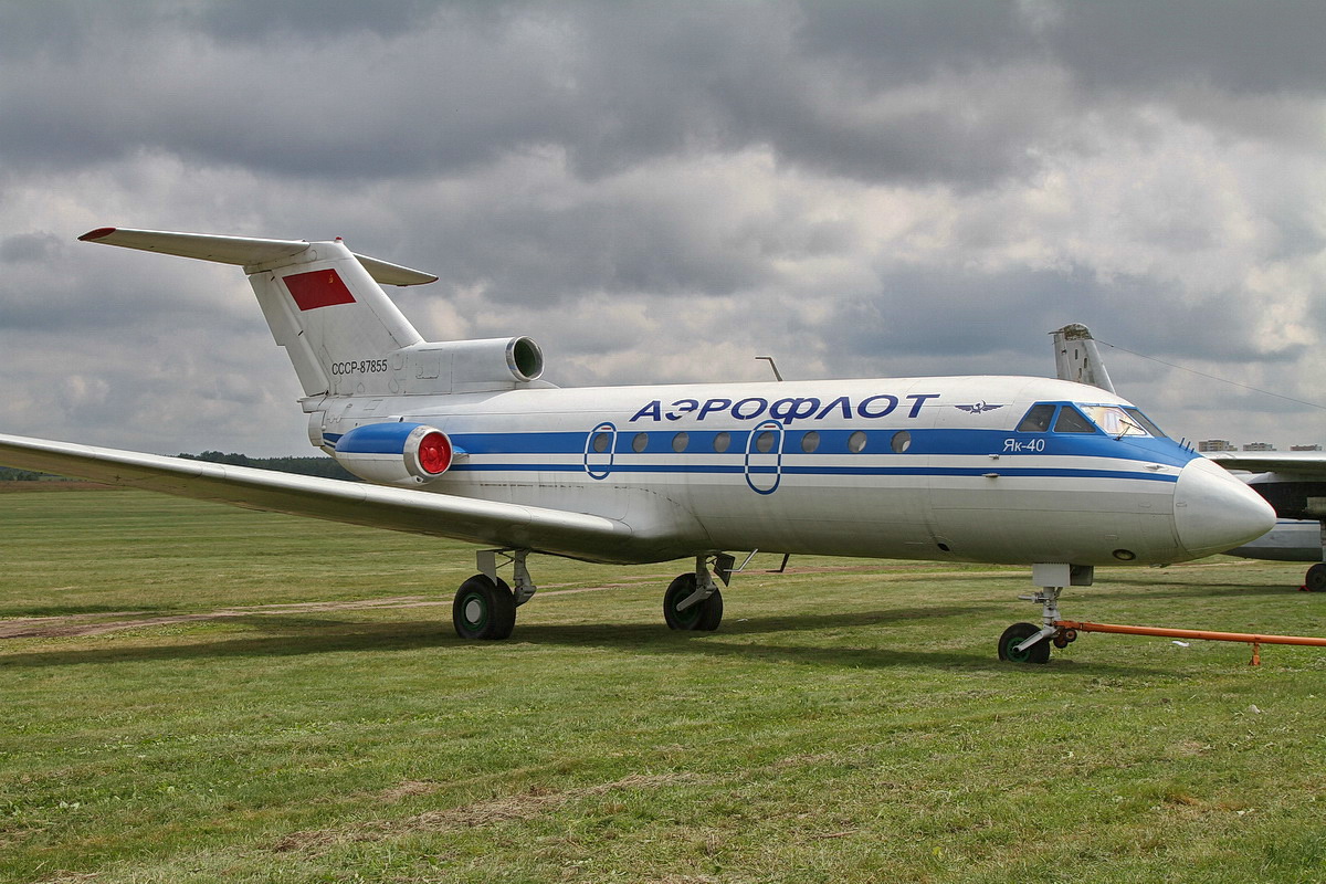 Yakolev Yak-40 CCCP-87855 Aeroflot
