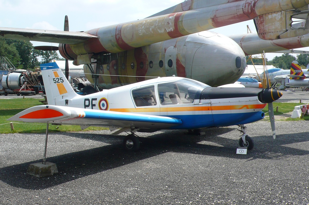 Robin HR-100-250TR 525/PF French Air Force (Arme de l' Air)