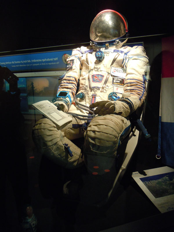 Astronaut Andr� Kuipers first launch spacesuit 
