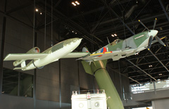 Supermarine Spitfire LF.IX H-1 and V-1