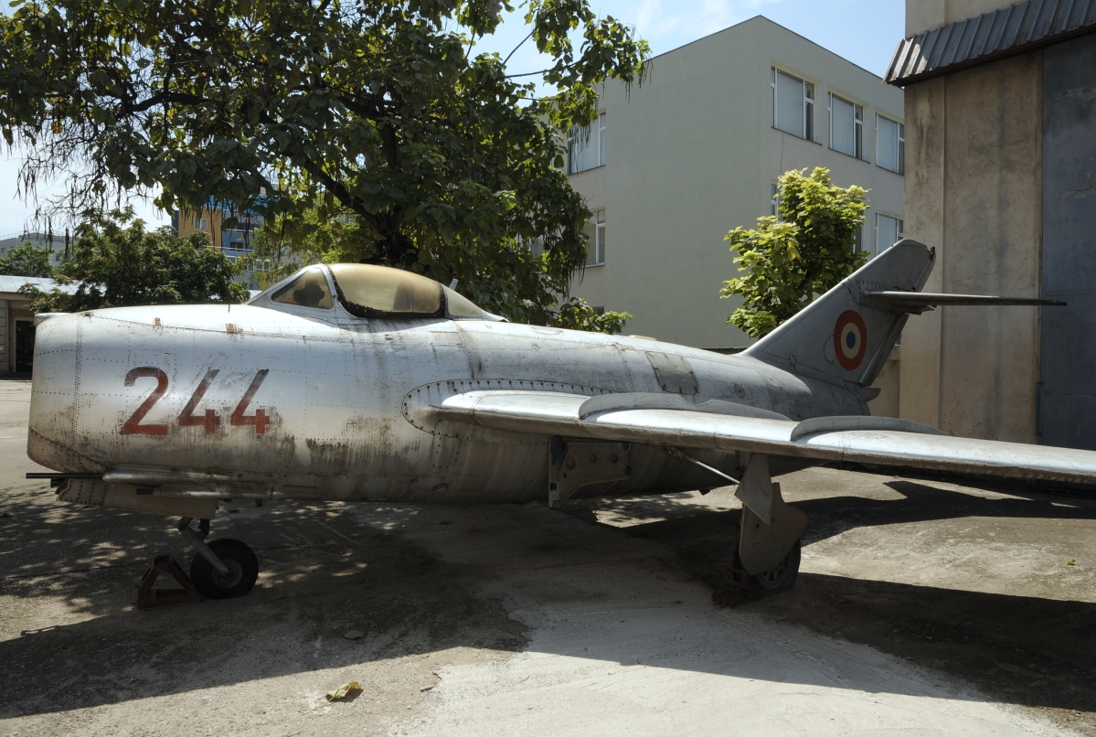 244 Mikoyan Gurevich MiG-15bis
