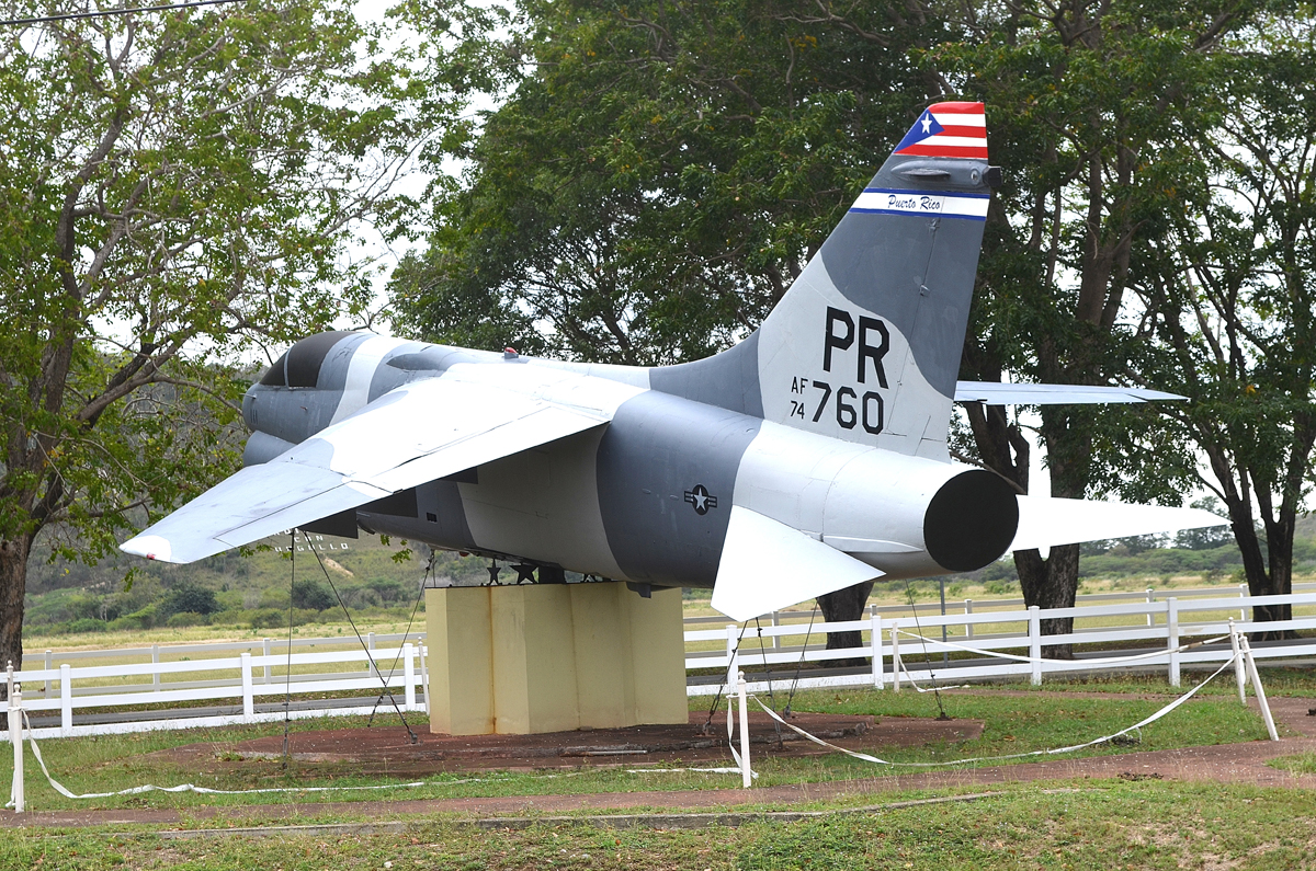 Vought A-7D Corsair II 74-1760/PR Puerto Rico Air National Guard
