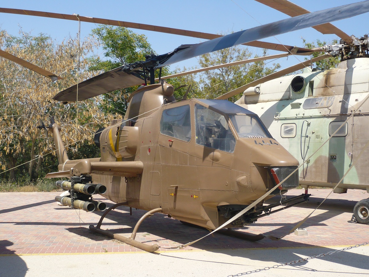 Bell AH-1 Tsefa 444 Israel Defence Force