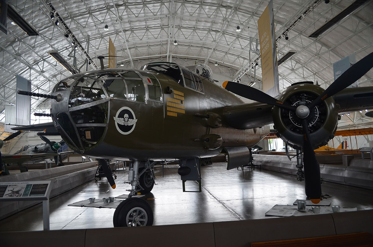 North American B-25J Mitchell N41123/44-30254/810-A USAAF