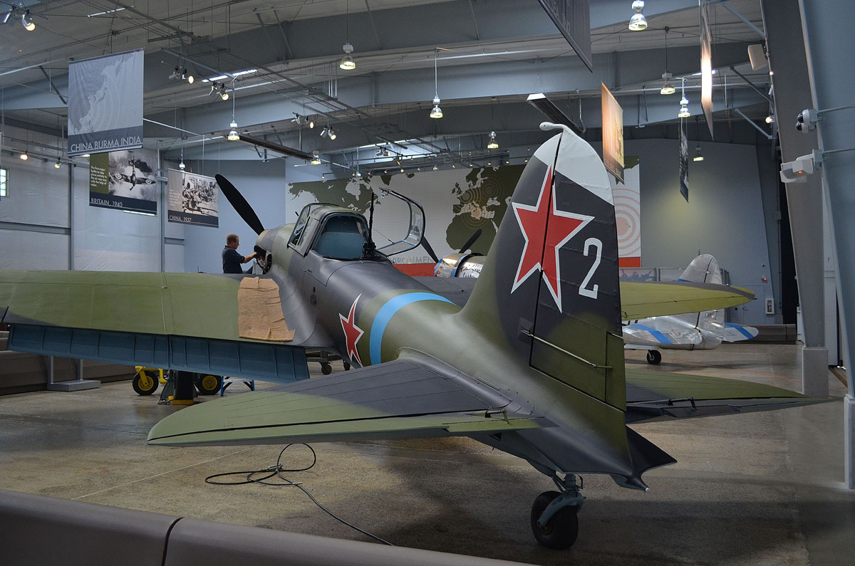 Ilyushin Il-2M3 Shturmovik N112VW/2 828th Attack Aviation Regiment Sovjet Armed Forces