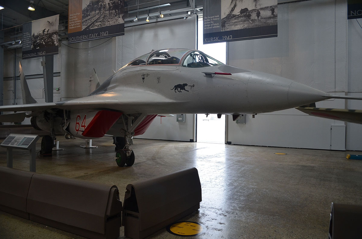 Mikoyan Gurevich MiG-29UB N29UB/64 Russian Air Force