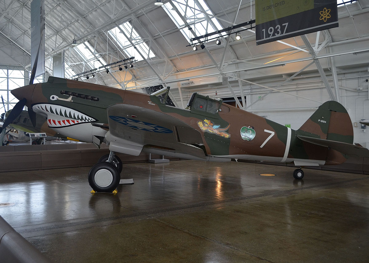 Curtiss P-40C Tomahawk NX2689/P-8194/7 American Volunteer Group