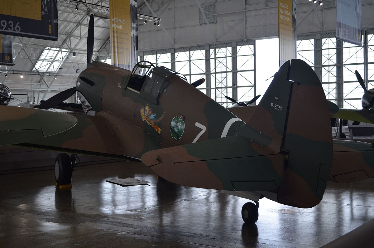 Curtiss P-40C Tomahawk NX2689/P-8194/7 American Volunteer Group