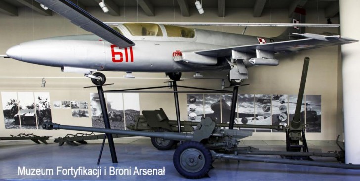 PZL Mielec TS-11 bis B Iskra, Muzeum Barwy i Oręża Arsenał (Arsenal Museum of Militaria)